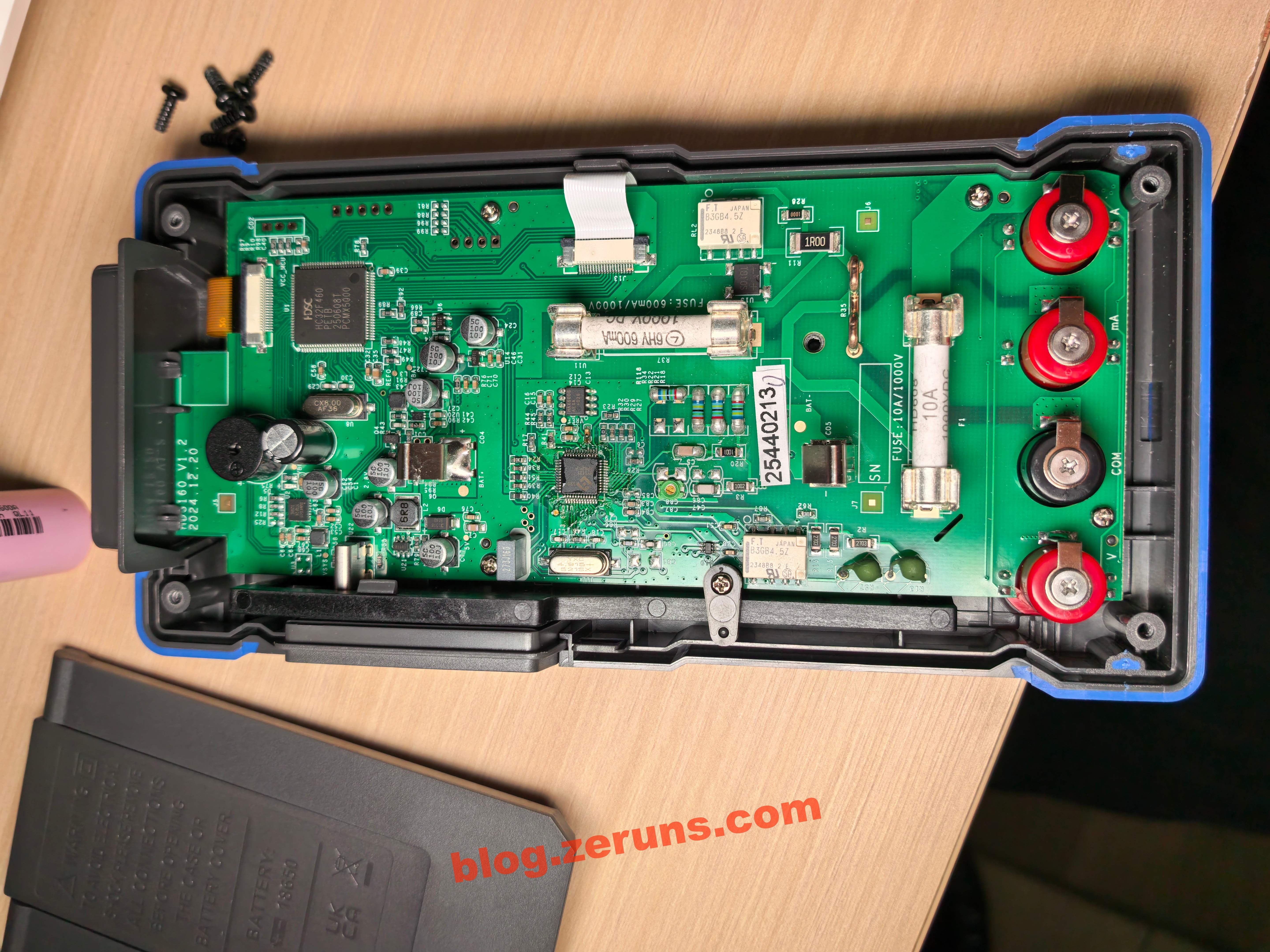 OWON HDS160 Oscilloscope Multimeter: Unboxing, Review, and Teardown